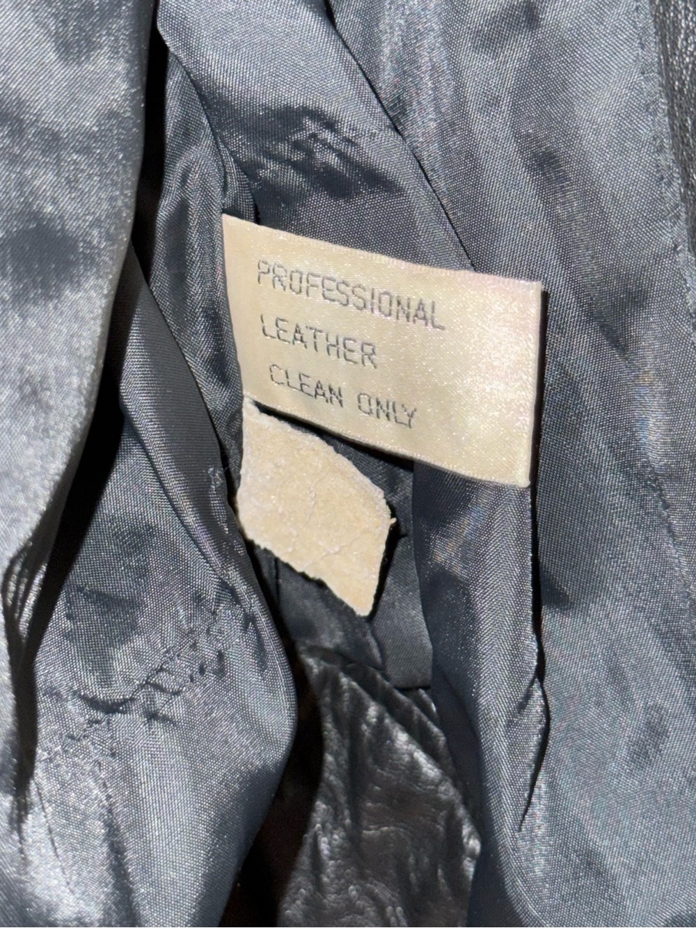 Vintage Black Leather Zip-Front Jacket - Picture 6 of 6